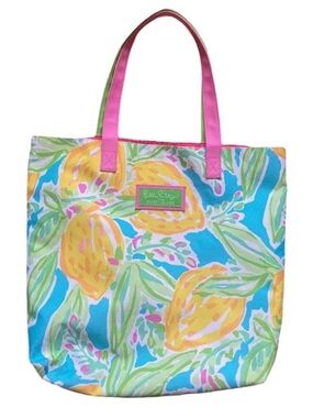 Lilly Pulitzer For Estee Lauder Tote Shopping Beach Bag Lemons  Lining 16"x14"